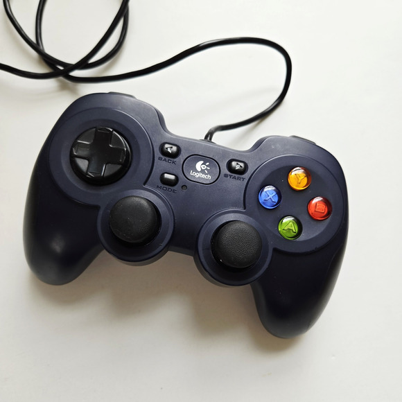 Logitech Gamepad F310 Wired USB Controller PC Windows Blue Joystick Tested Works - Picture 7 of 11